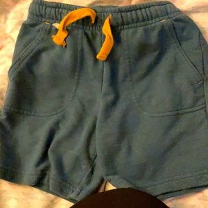 Boys cat and Jack sweat short 4t